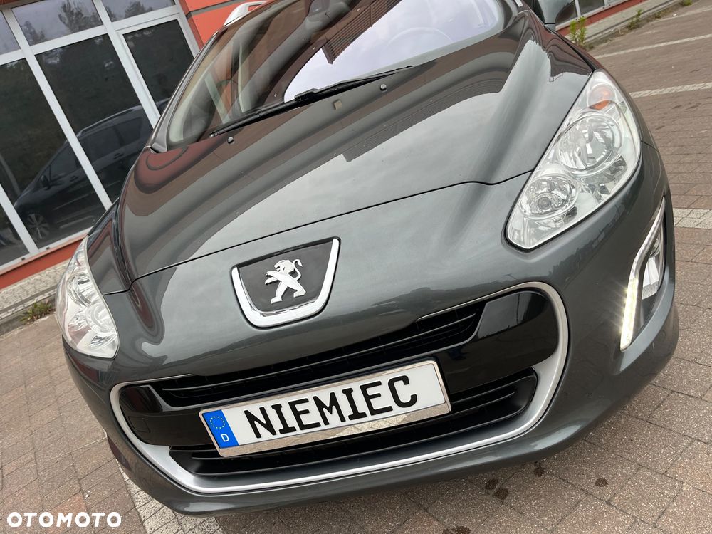 Peugeot 308 - 24