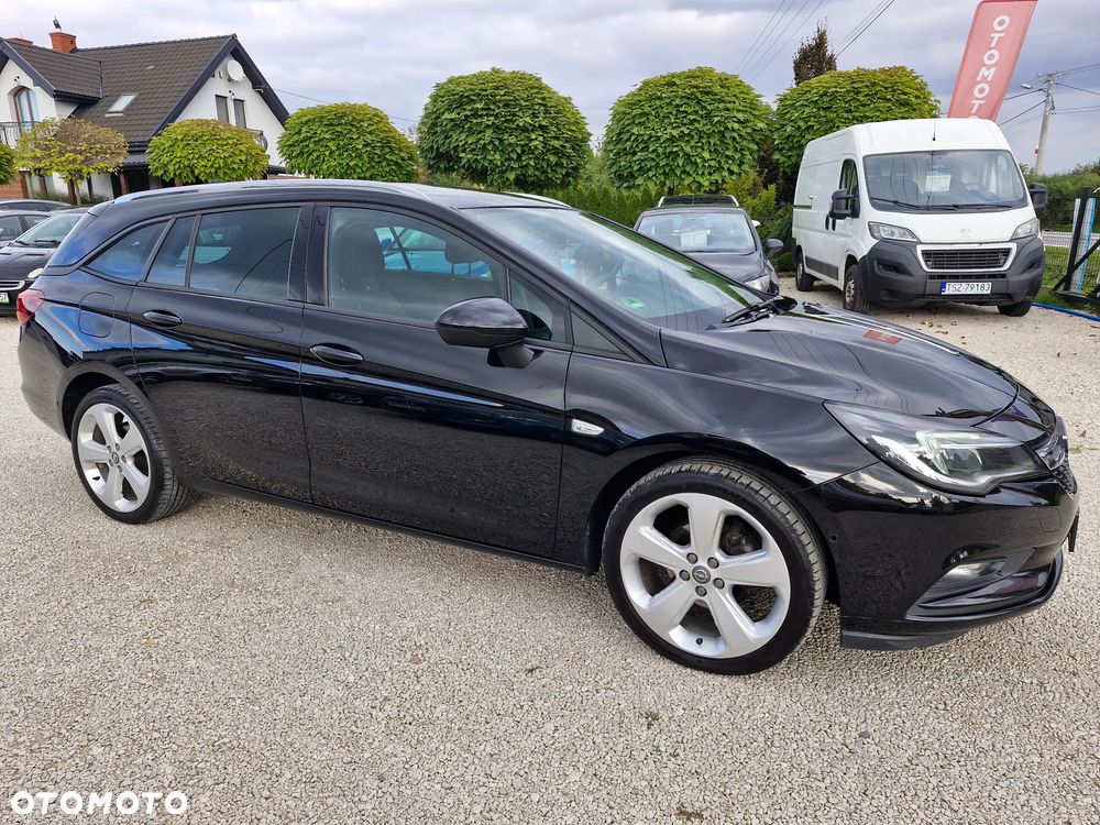 Opel Astra 1.6 D (CDTI) Start/Stop Sports Tourer Innovation - 11