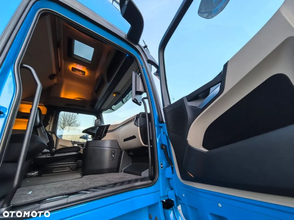 Mercedes-Benz Actros 1848 LS * GigaSpace * Bi-Xenon * MirrorCam * Klima postojowa * Salonka * - 26