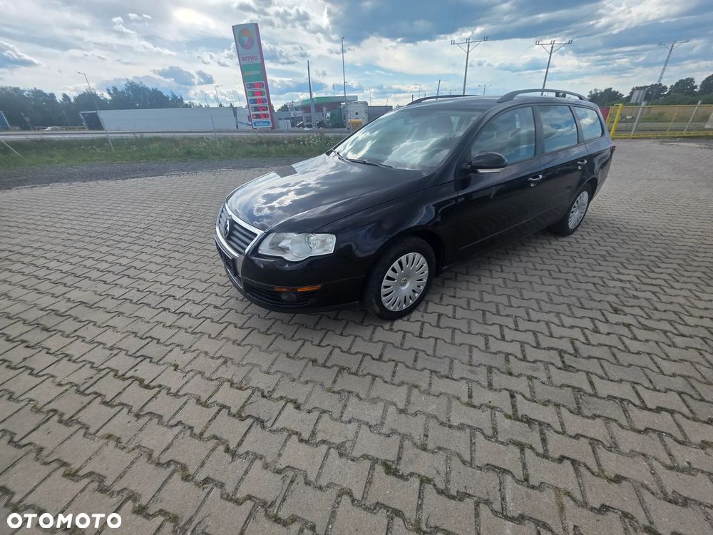 Volkswagen Passat 2.0 TDI DPF Comfortline - 2