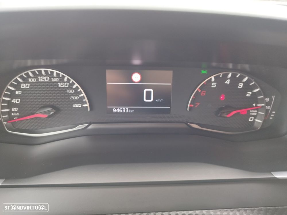 Peugeot 2008 1.2 PureTech Allure - 7