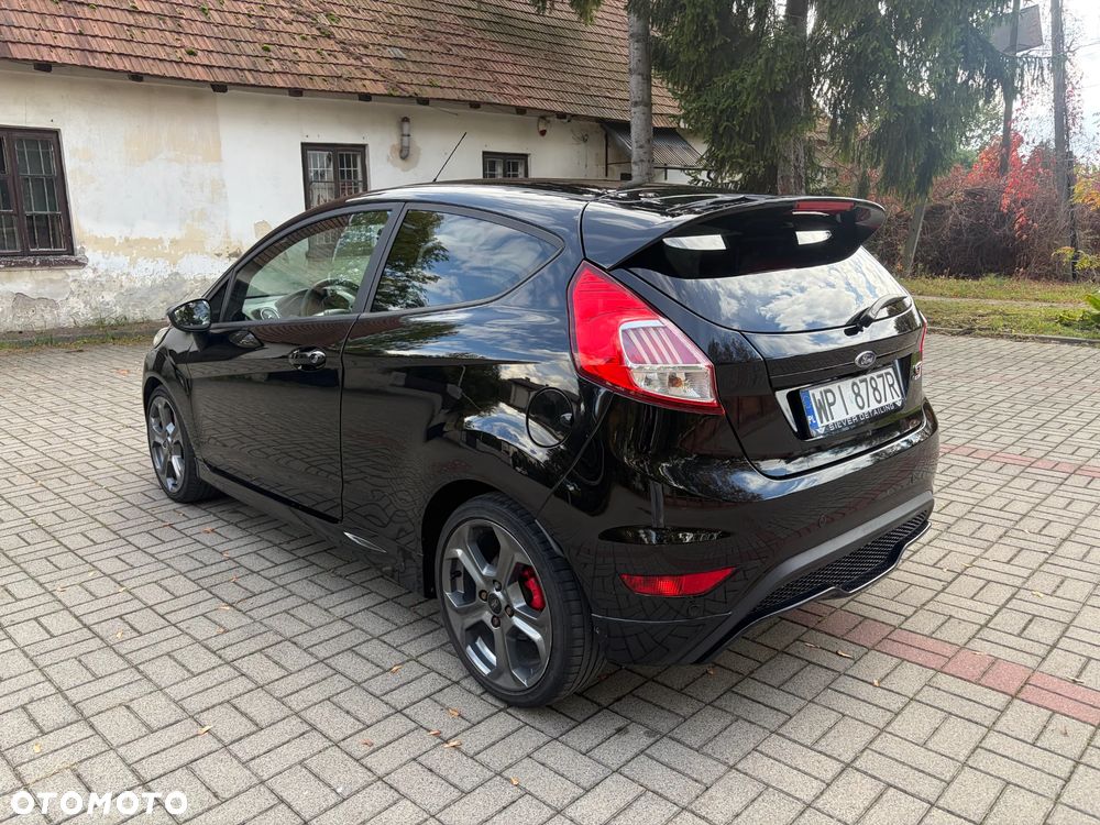 Ford Fiesta 1.6 EcoBoost mit Leder-Sport-Paket ST - 7