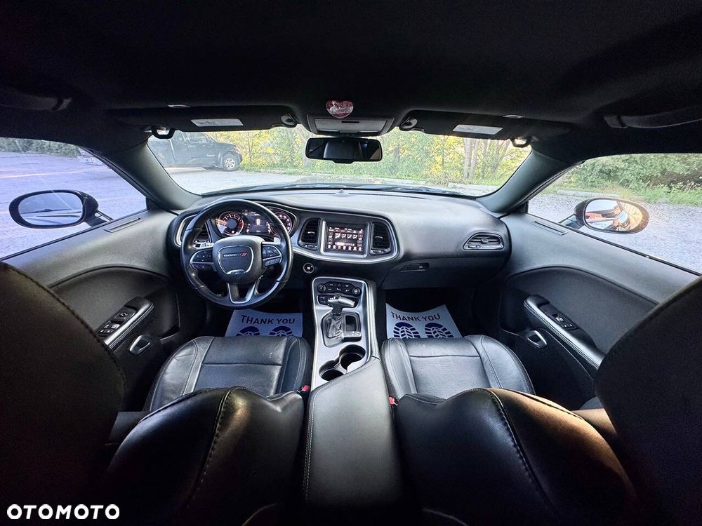 Dodge Challenger 5.7 R/T - 12