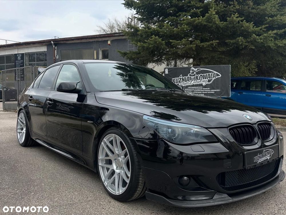BMW Seria 5 525d - 1