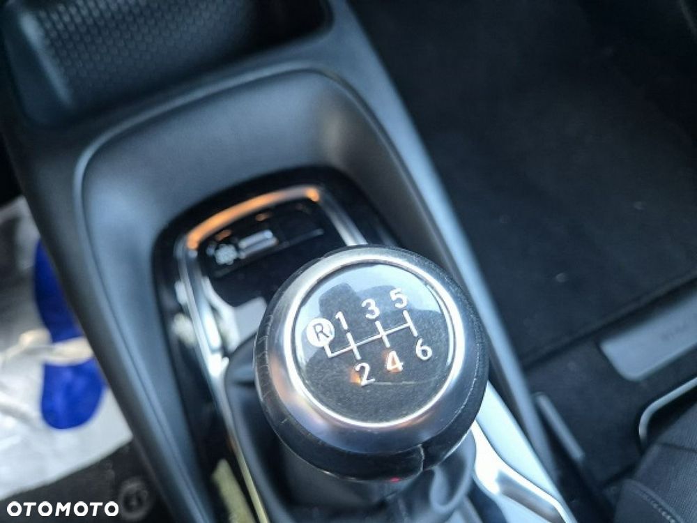 Toyota Corolla - 37