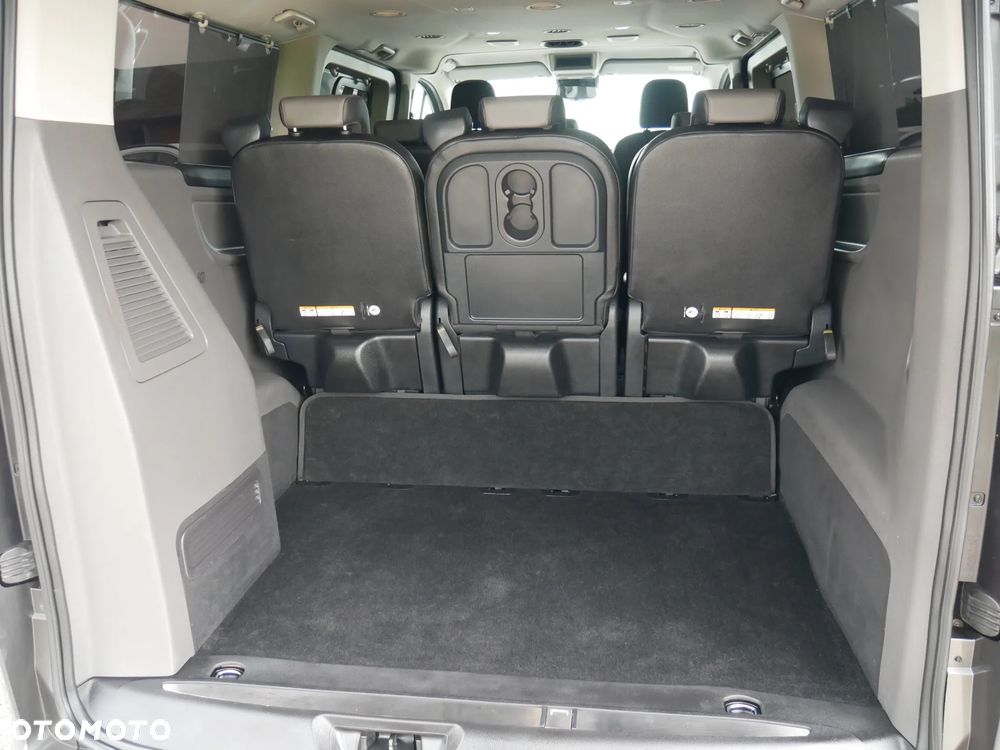 Ford Tourneo Custom 320 L2H1 VA Autm Titanium - 27