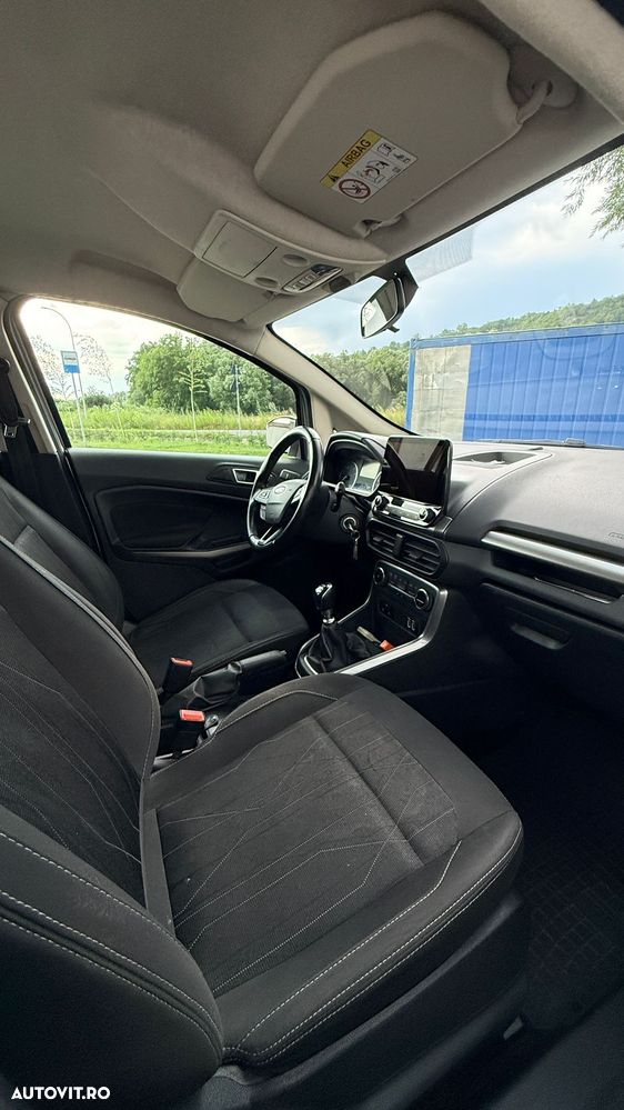 Ford EcoSport - 10