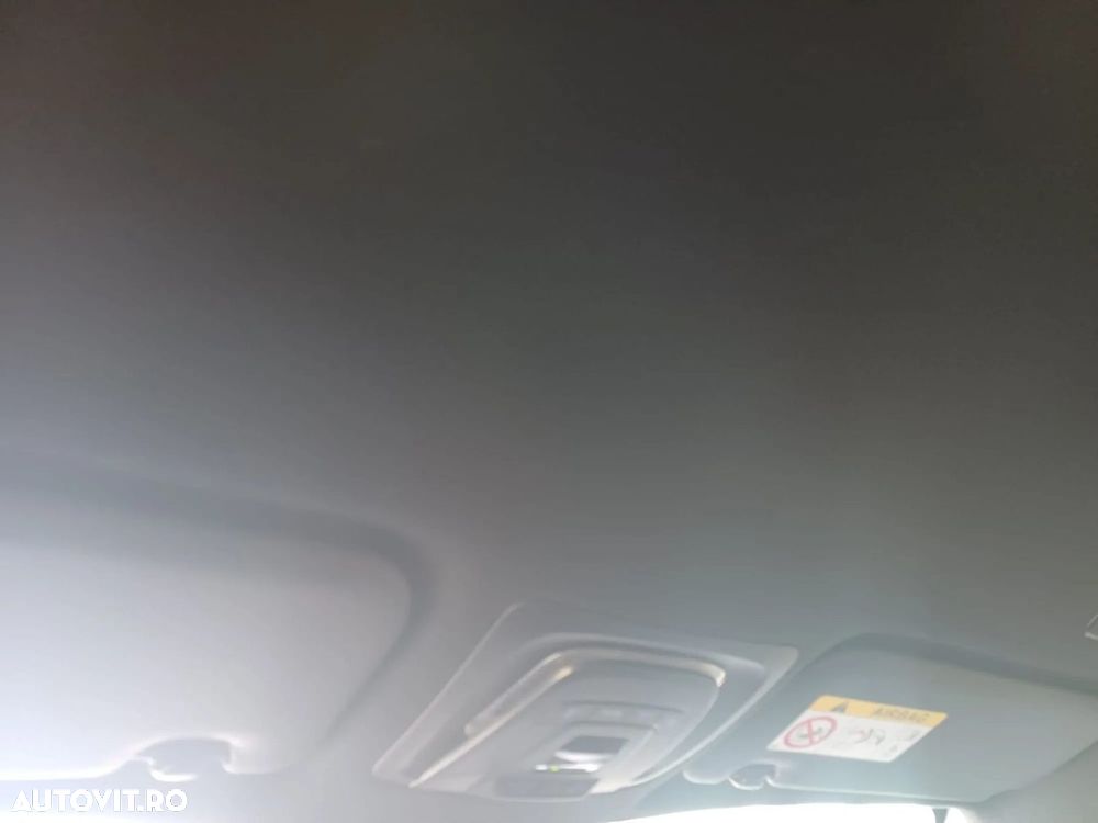 Toyota Corolla Cross - 23
