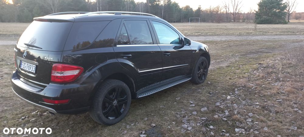 Mercedes-Benz ML 300 CDI BlueEff 4-Matic - 5