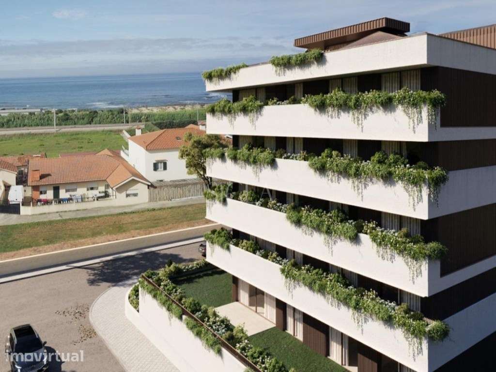 T2 em S. F. da Marinha - Grande imagem: 5/9