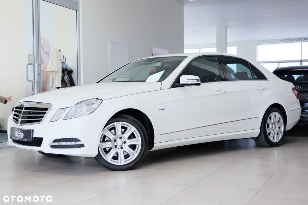 Mercedes-Benz Klasa E 350 CDI DPF BlueEFFICIENCY 7G-TRONIC Avantgarde - 20
