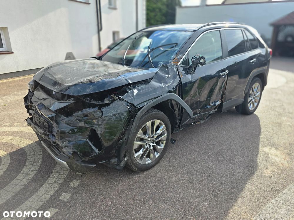 Toyota RAV4 - 5