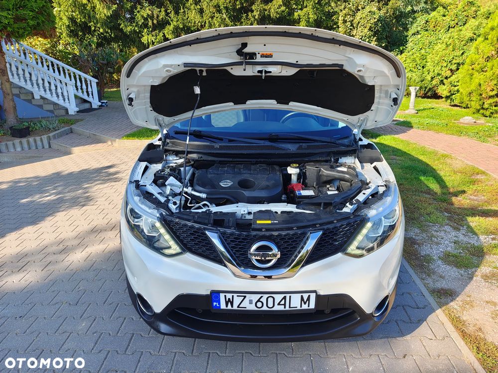 Nissan Qashqai 1.5 dCi N-Connecta - 33