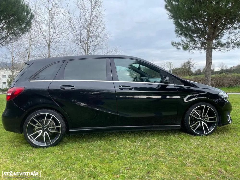 Mercedes-Benz B 180 - 33