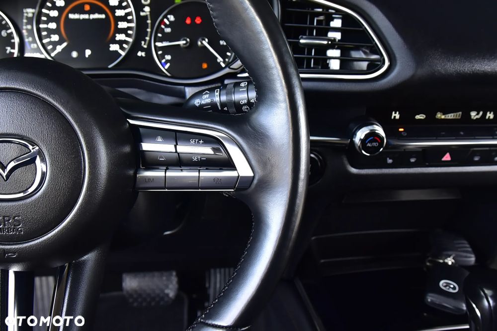 Mazda CX-30 2.0 mHEV Hikari 2WD - 21