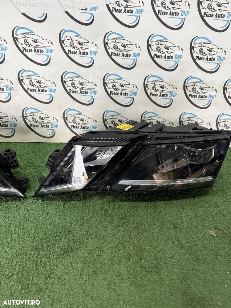 Far stanga dreapta Skoda Octavia 3 facelift lci full led - 2