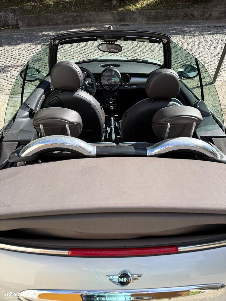 MINI Cabrio Cooper D - 7