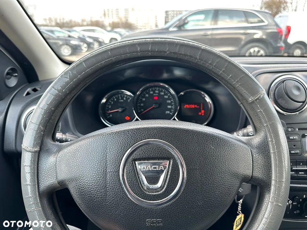 Dacia Sandero 1.5 dCi Laureate S&S - 14