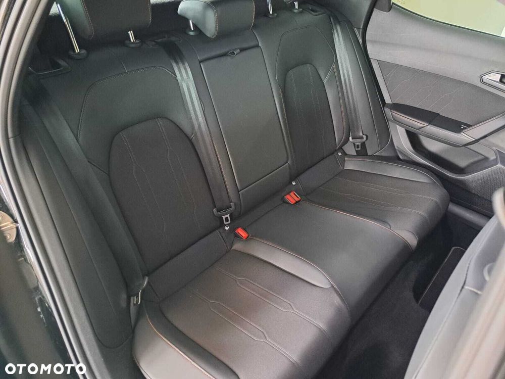 Cupra Formentor 1.5 eTSI mHEV DSG - 35