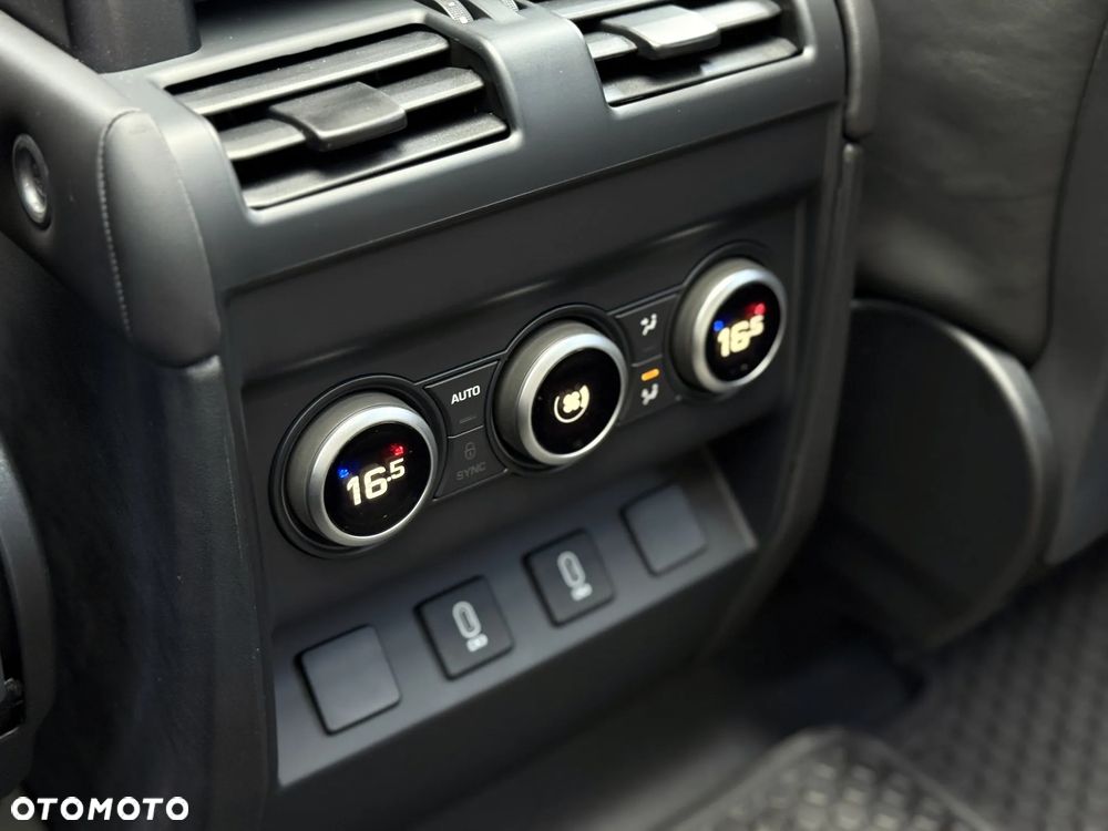 Land Rover Defender 110 D350 X-Dynamic HSE - 10