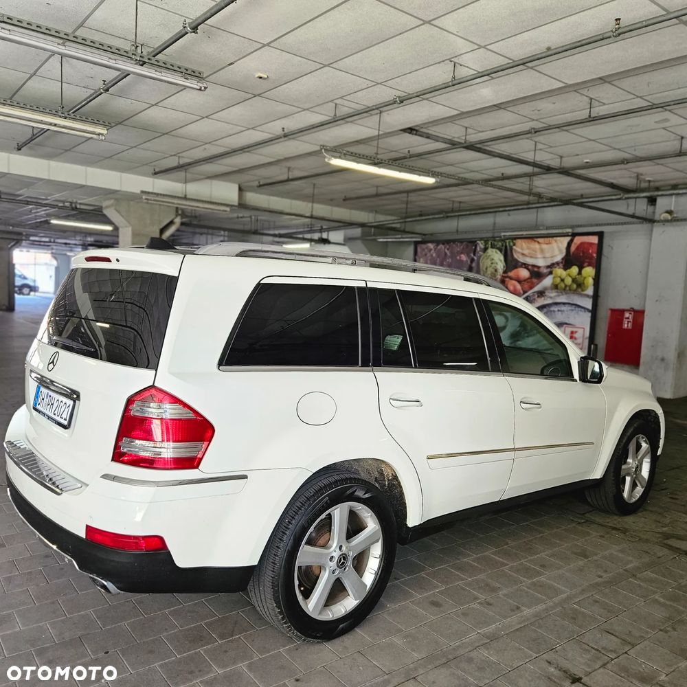 Mercedes-Benz GL - 3
