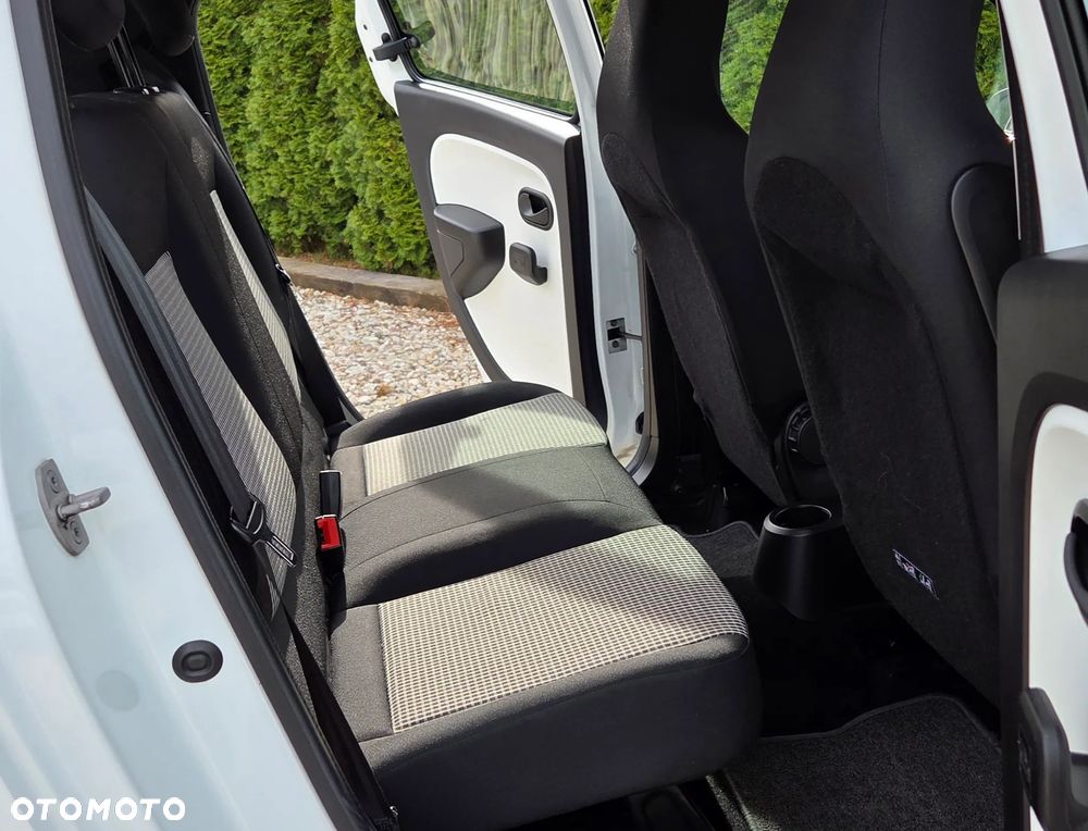 Renault Twingo - 24