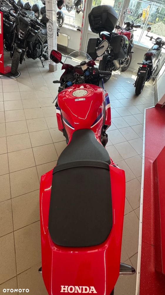 Honda CBR - 4