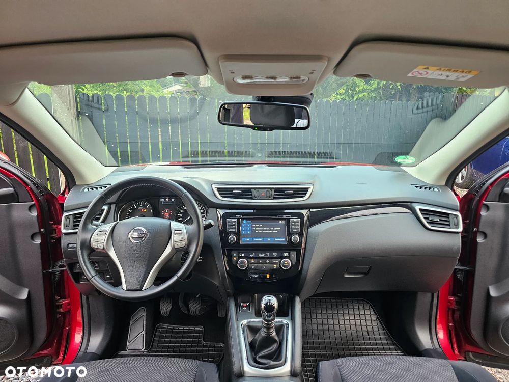 Nissan Qashqai 1.6 DIG-T Tekna - 10