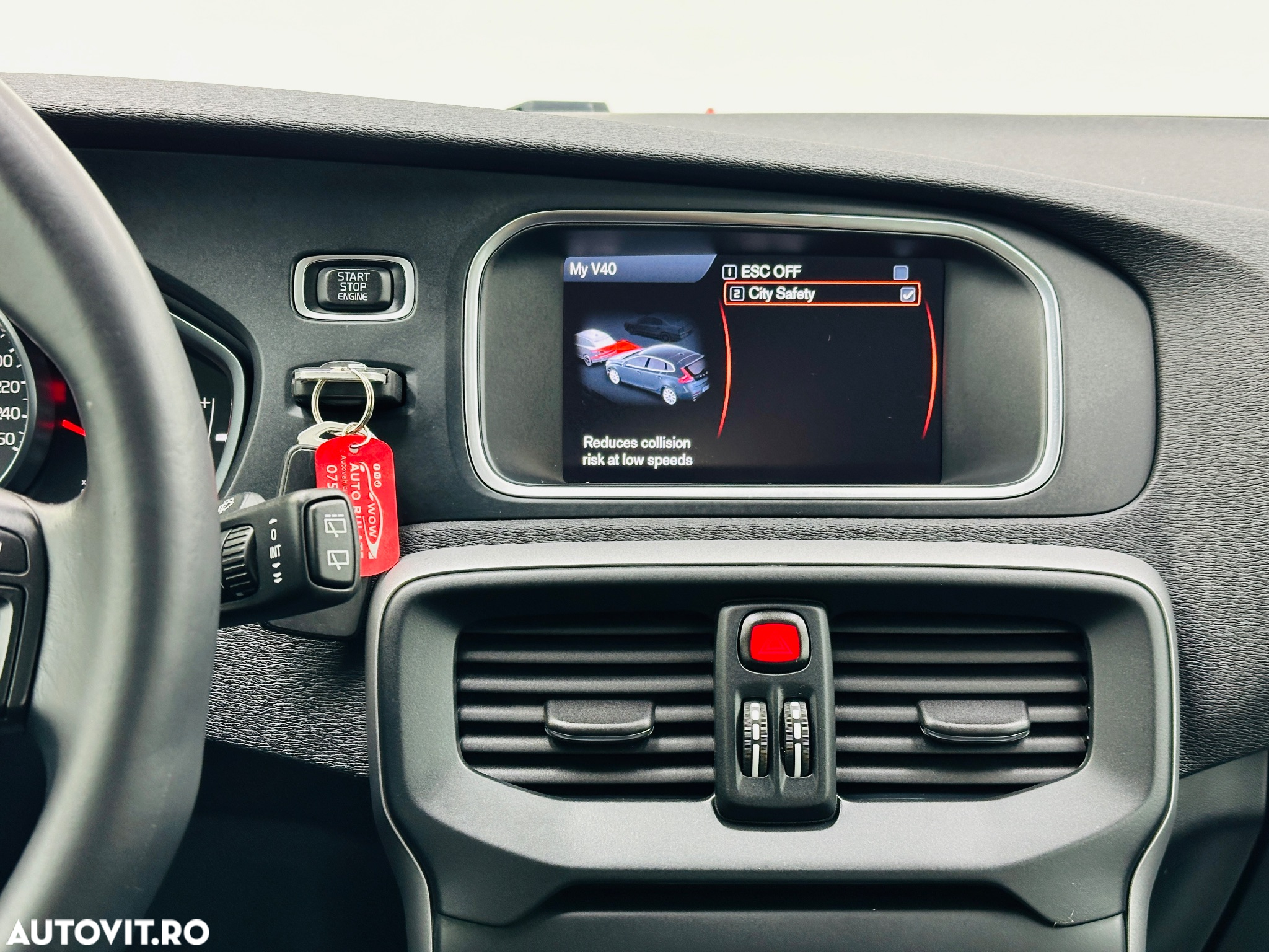 Volvo V40 D2 94g Kinetic - 27