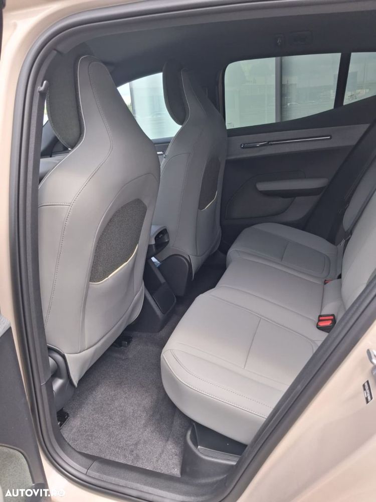 VOLVO EX30 2025 — imagine 11