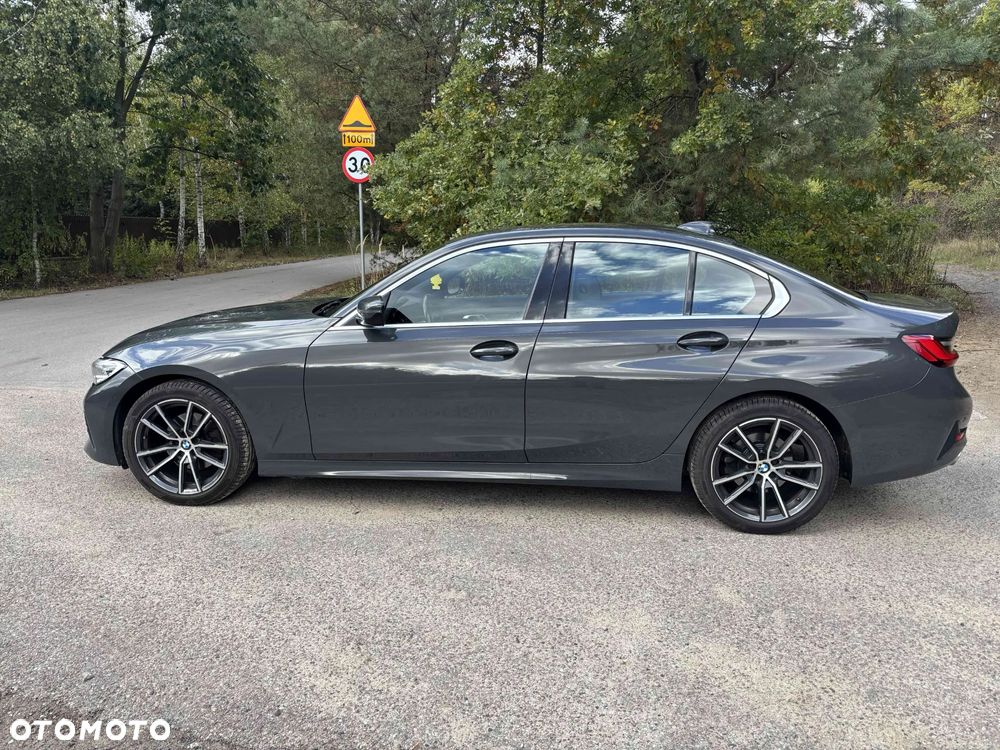 BMW Seria 3 320d xDrive Sport Line - 14