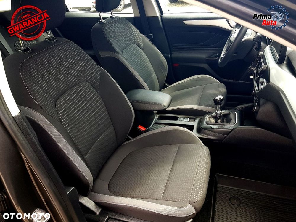 Ford Focus - 22