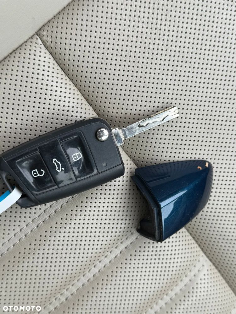 Skoda Superb 1.8 TSI DSG SportLine - 32
