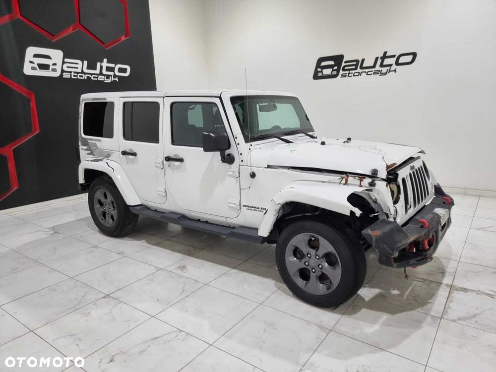 Jeep Wrangler - 8