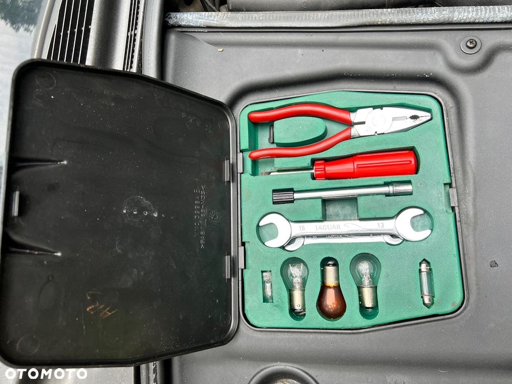 Jaguar XJ Sovereign 4.0 - 32