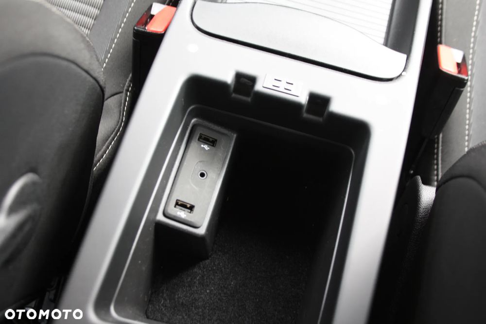 Renault Scenic ENERGY TCe 115 S&S Paris - 17