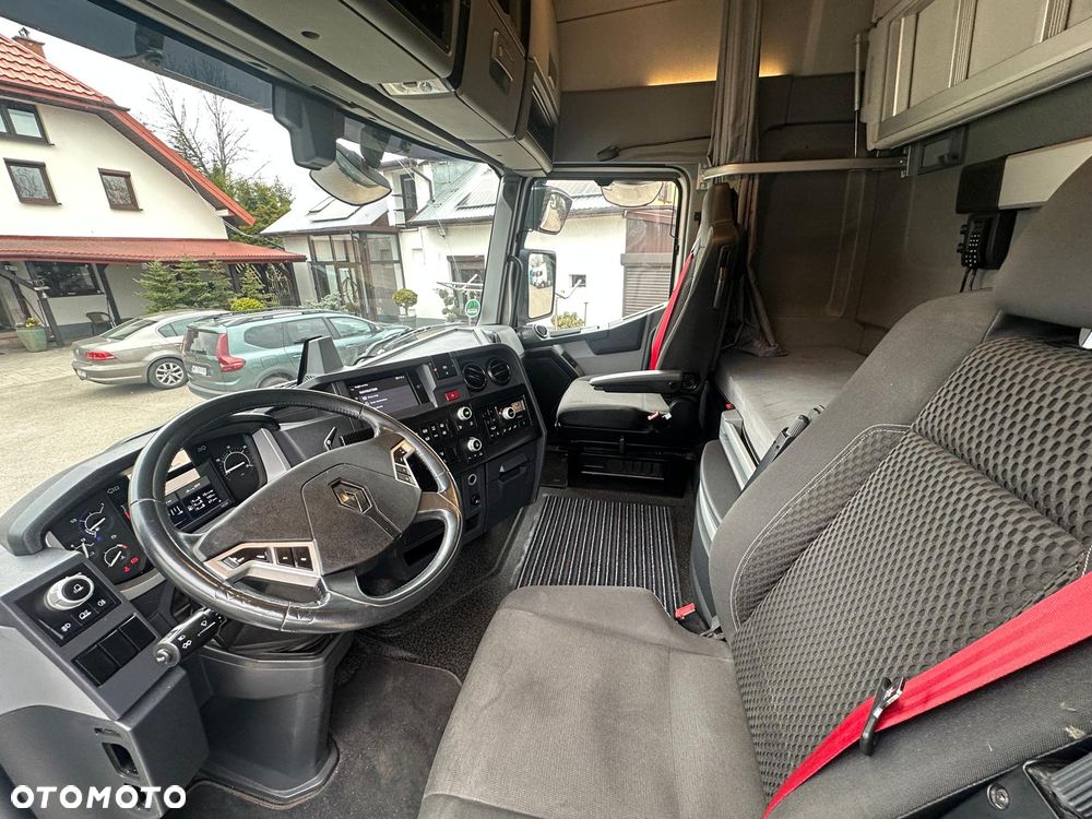 Renault T480 HSC - 6