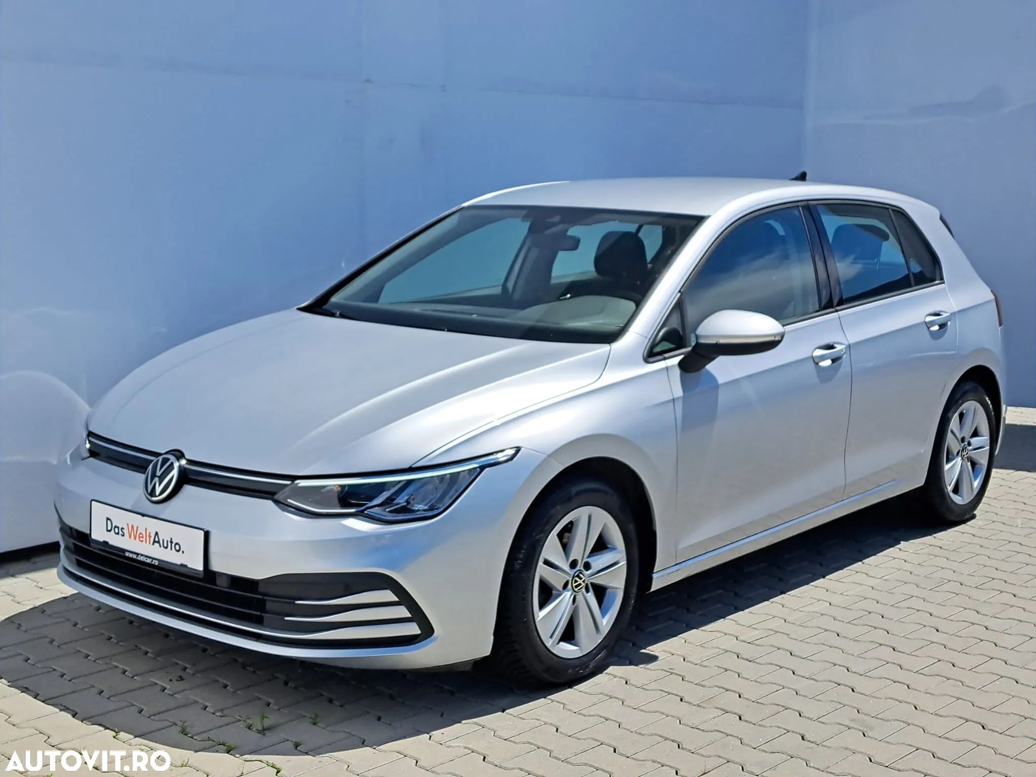 Volkswagen Golf 1.0 TSI Life - 1