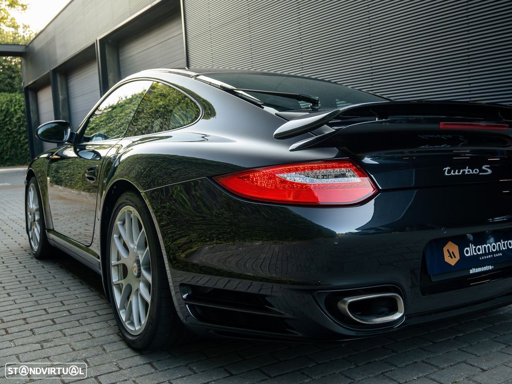 Porsche 911 (997) Turbo S PDK - 22