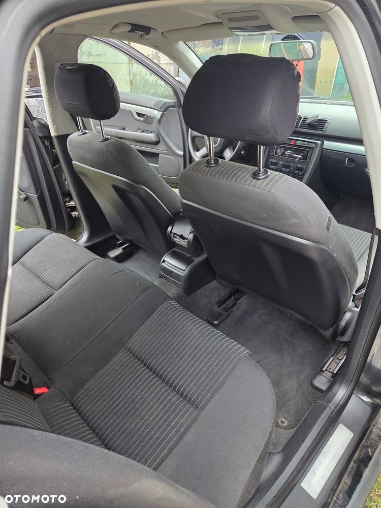 Audi A4 Limousine - 3