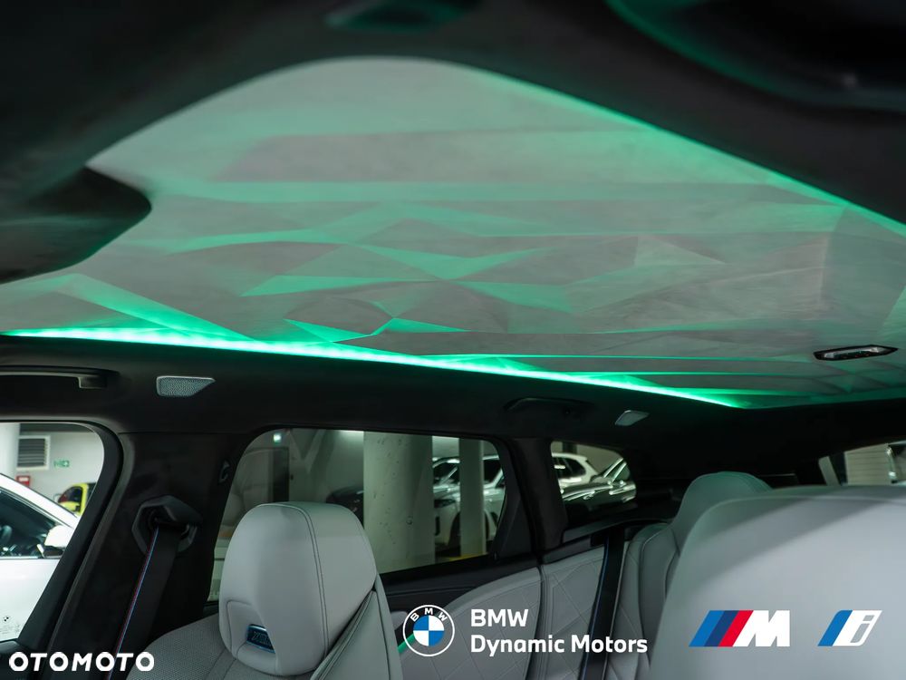 BMW XM - 31