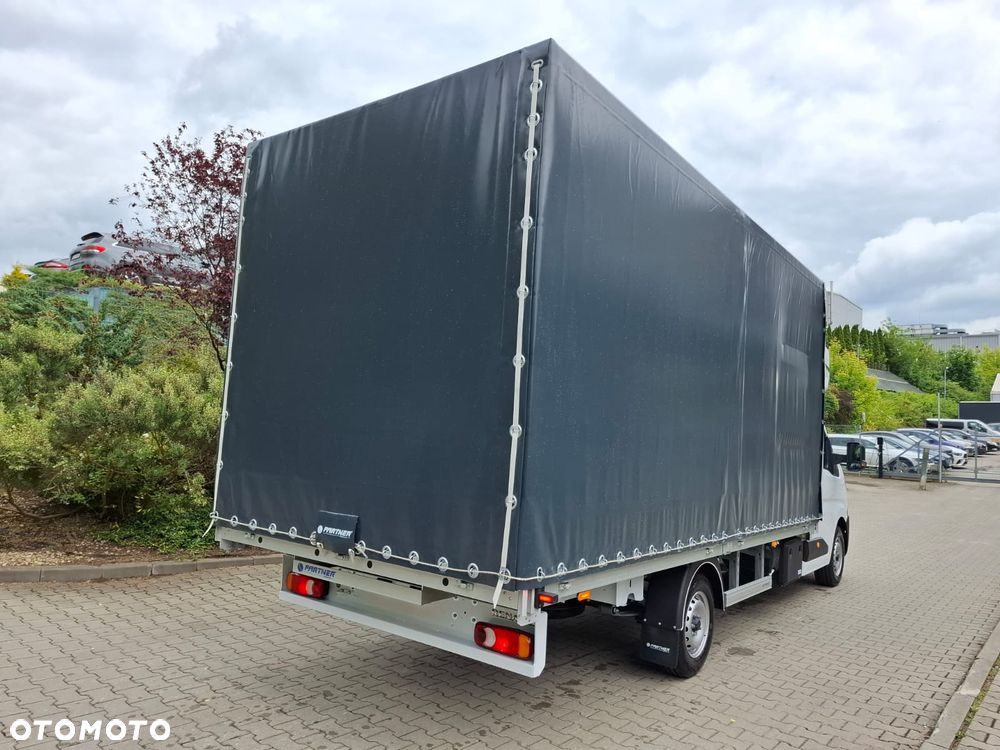 Renault Master - 24
