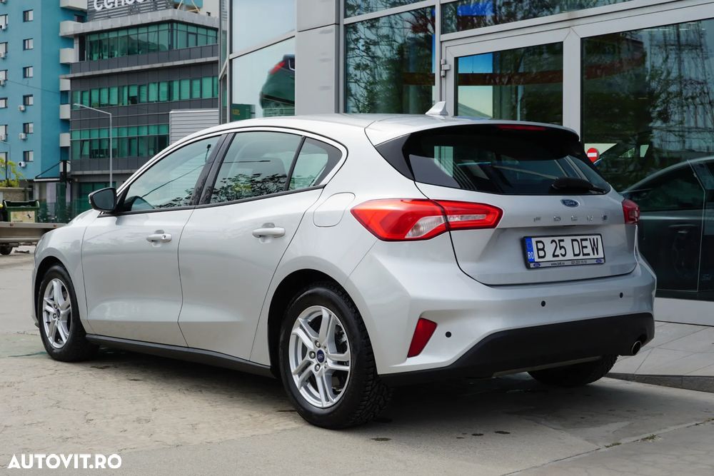Ford Focus - 5