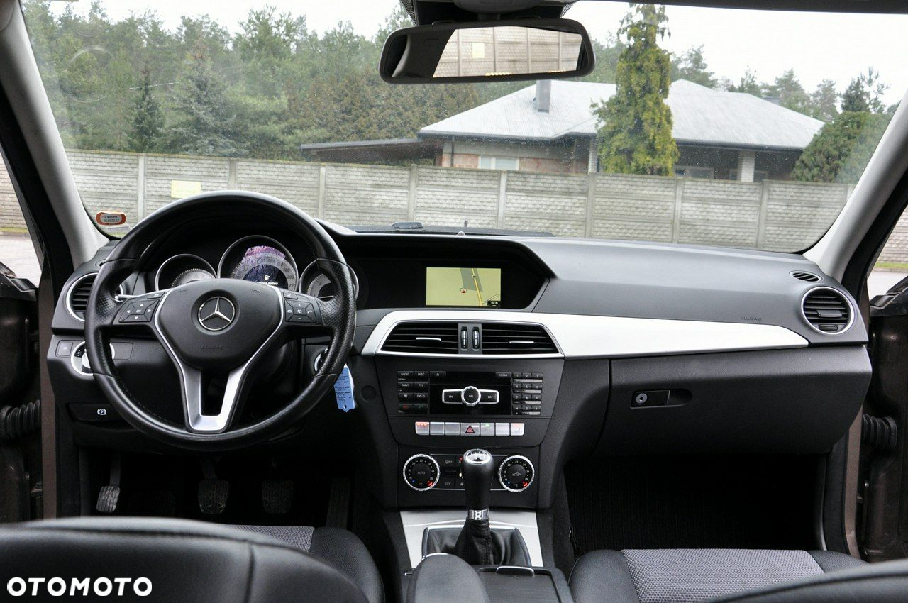 Mercedes-Benz Klasa C 180 T CDI DPF (BlueEFFICIENCY) Elegance - 5