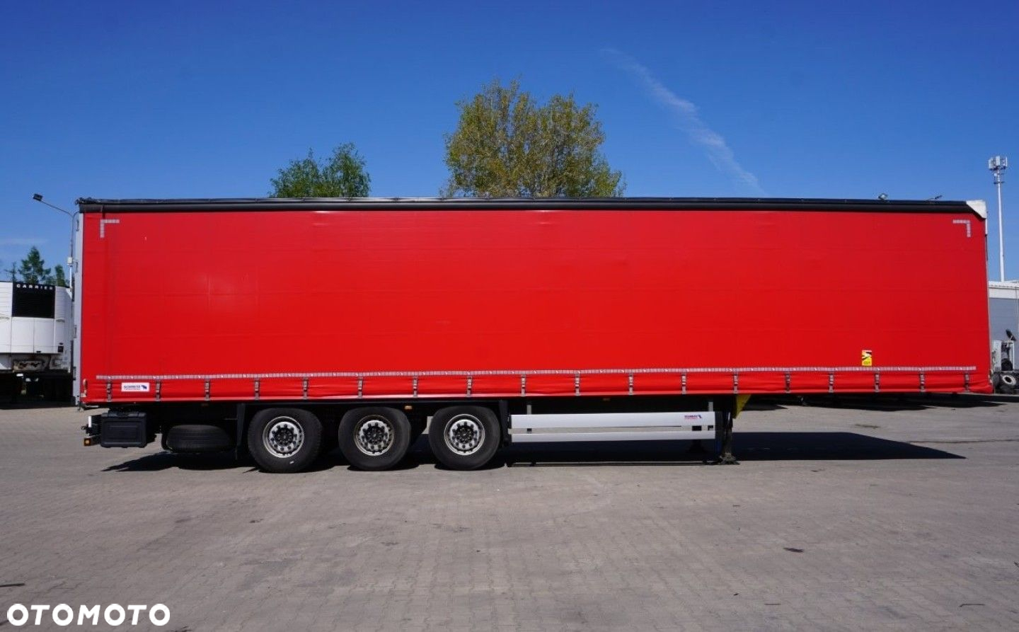 Schmitz Cargobull SCS, podnoszona oś - 3