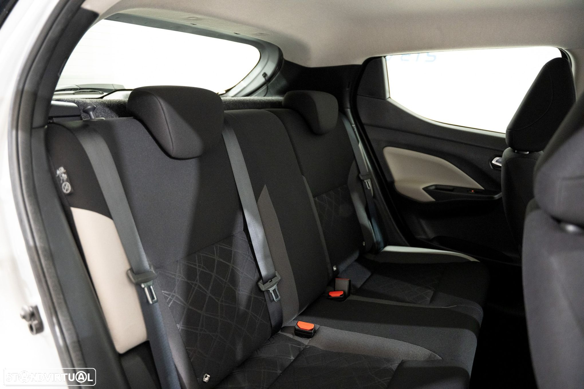 Nissan Micra 1.0 IG-T N-Connecta - 12