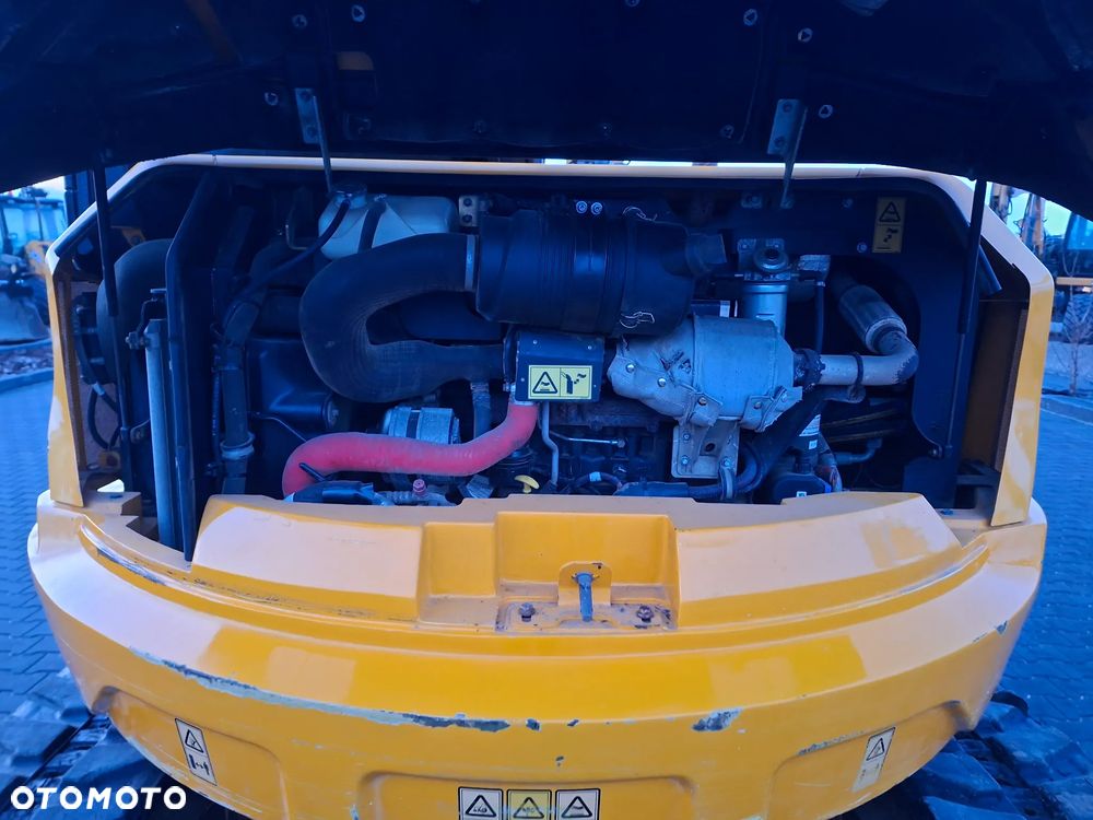 JCB JCB 86C-1 ROTOTILT - 8