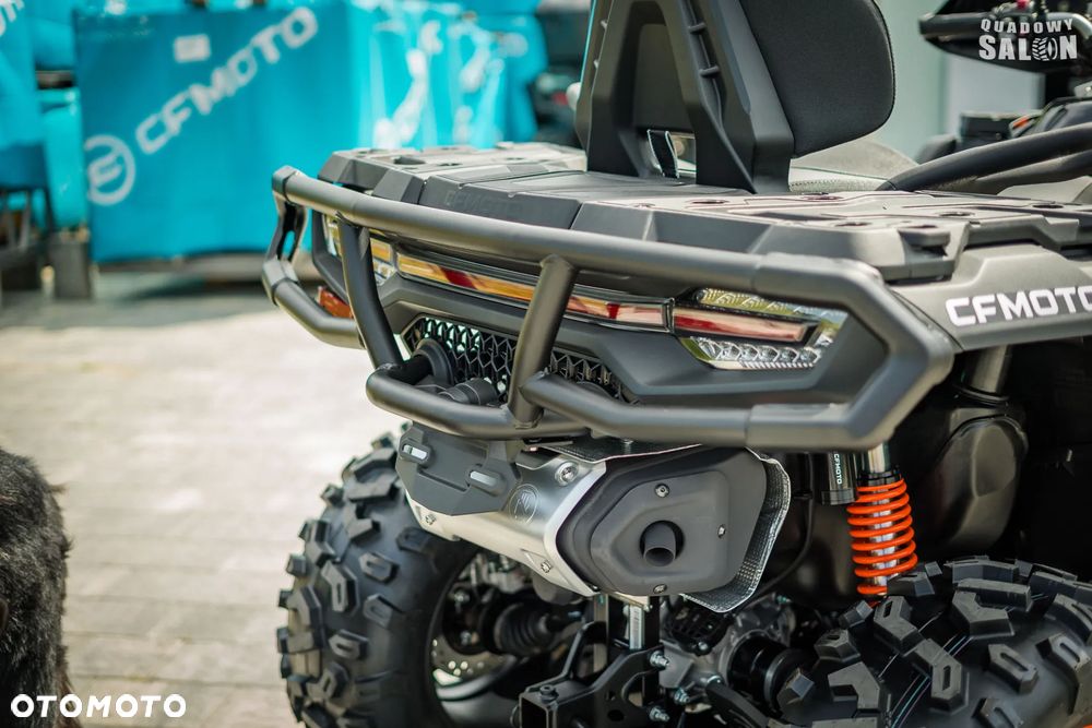 CFMoto CForce - 8