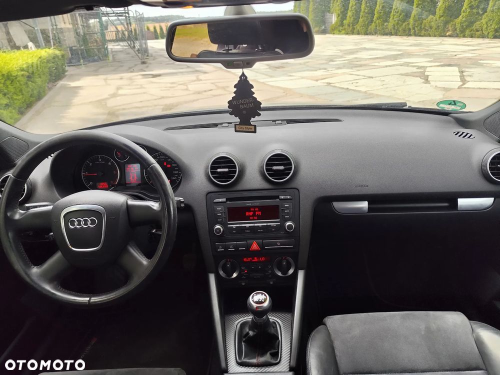 Audi A3 Sportback 2.0 TDI Ambiente - 26