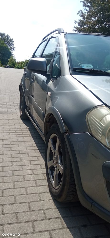 Suzuki SX4 1.5 - 13